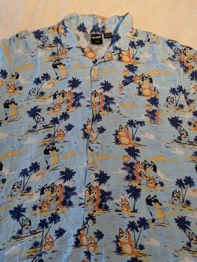 Bluey Button Down Hawaiian Shirt XL Mens Short Sleeve Rayon
